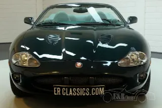 Foto 9 di 10: JAGUAR XKR(1998-2005) Cabriolet 