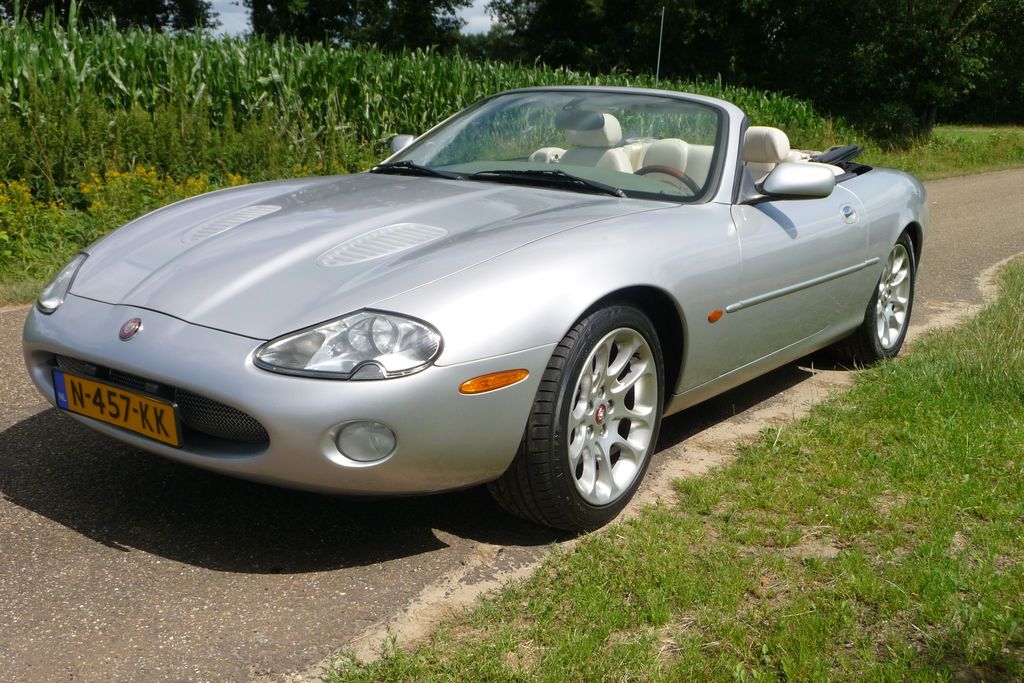 JAGUAR XKR(1998-2005)
