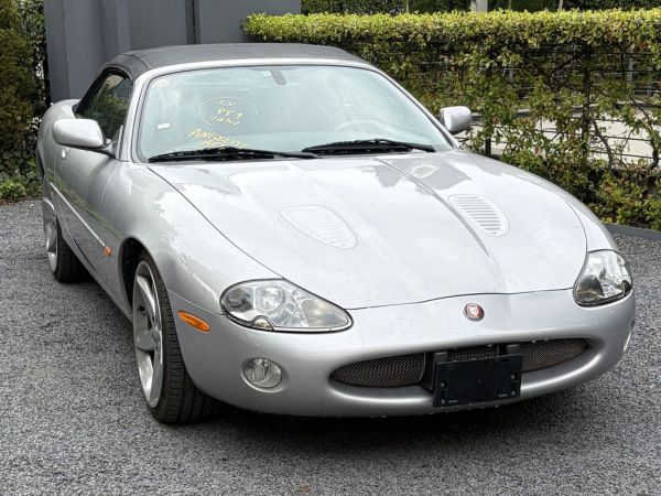 JAGUAR XJR(1996-2008)