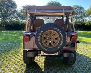 Foto 4 di 6: JEEP CJ 7  