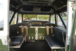 Foto 4 di 6: LAND ROVER 88 
