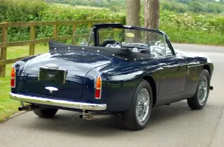 Foto 4 di 5: ASTON MARTIN DB2/4 (1953-1959) DB MKIII 