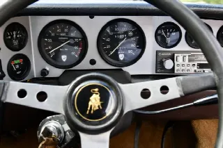 Foto 6 di 10: LAMBORGHINI Espada Series 3