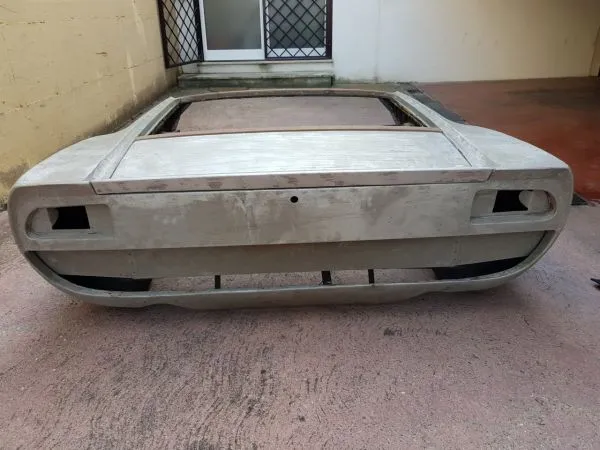 LAMBORGHINI Miura P400