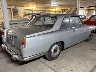 Foto 2 di 30: LANCIA Flaminia PF coupé