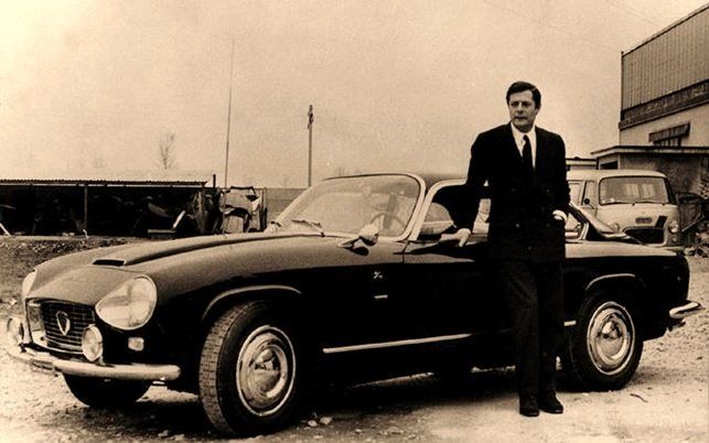 AAA-BELLA, SUPER SPORTIVA CERCASI: UNA DELLE AUTO DI MARCELLO MASTROIANNI