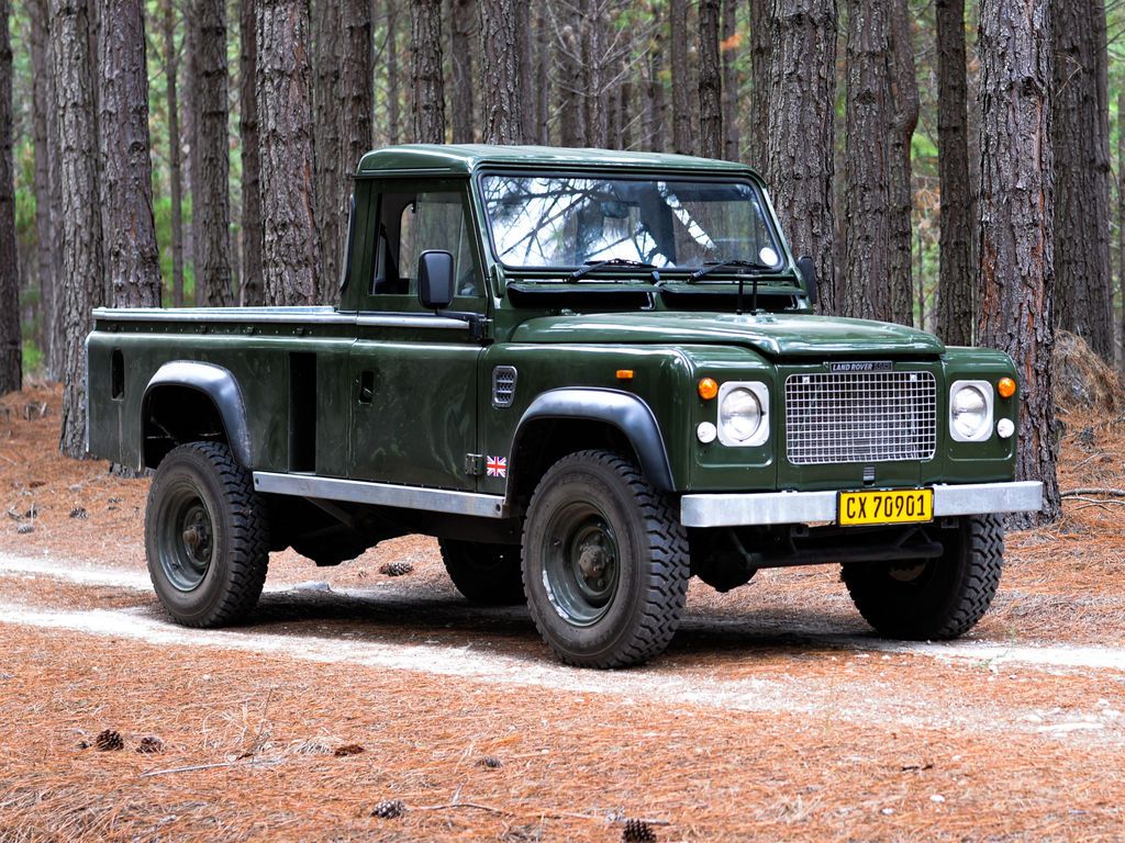 LAND ROVER Defender (1984-)