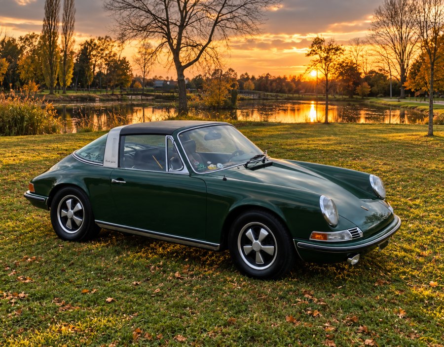 PORSCHE 911 T 2.2 TARGA: EXKLUSIV AUF DER AUTO E MOTO D’EPOCA BOLOGNA MIT OLDCAR24