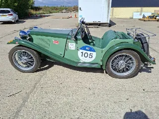 Foto 11 di 13: MG PB