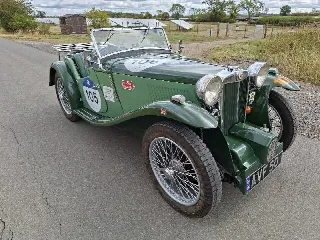 Foto 3 di 13: MG PB