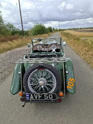 Foto 5 di 13: MG PB