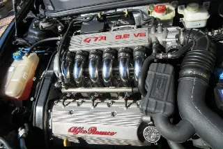 Foto 20 di 28: ALFA ROMEO 147