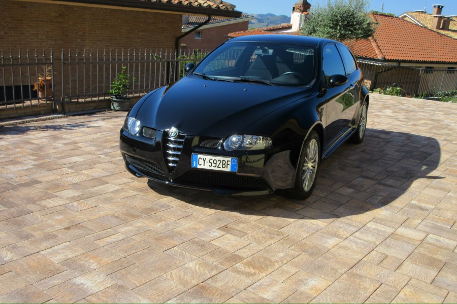 ALFA ROMEO 147