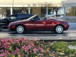 Foto 1 di 8: ALFA ROMEO Spider 916     