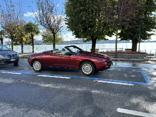Foto 2 di 8: ALFA ROMEO Spider 916     
