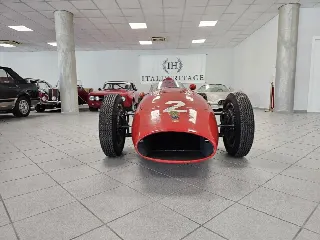 Foto 2 di 38: OSCA Maserati
