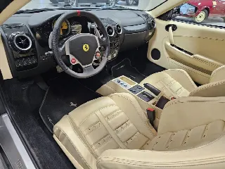 Foto 15 di 23: FERRARI F430 Kit Scuderia