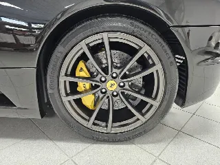 Foto 12 di 23: FERRARI F430 Kit Scuderia