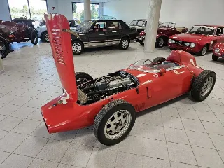 Foto 23 di 38: OSCA Maserati