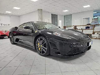 Foto 3 di 23: FERRARI F430 Kit Scuderia