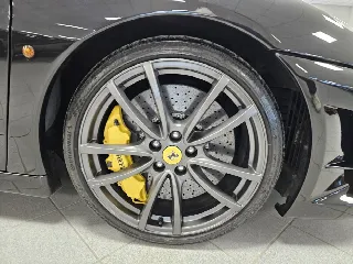 Foto 10 di 23: FERRARI F430 Kit Scuderia
