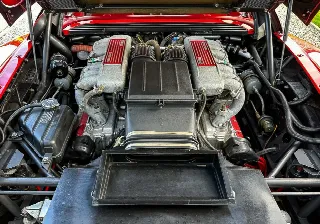 Foto 5 di 6: FERRARI TESTAROSSA coupe    
