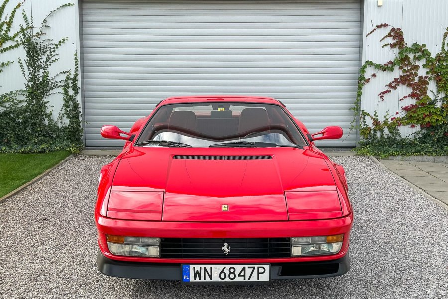 FERRARI TESTAROSSA coupe