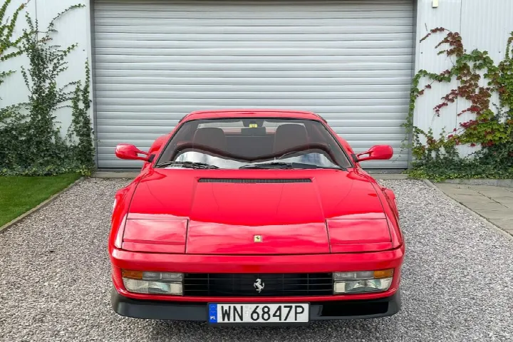 FERRARI TESTAROSSA coupe    