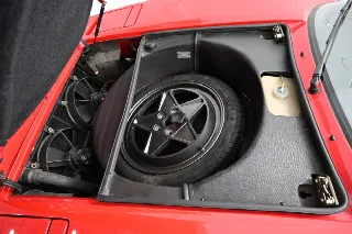 Foto 19 di 19: FERRARI 328(1985-1989) GTS  