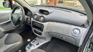 Foto 34 di 50: CITROEN C3