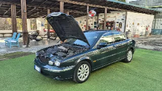 Foto 36 di 45: JAGUAR X-Type