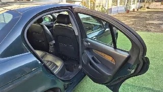 Foto 32 di 45: JAGUAR X-Type