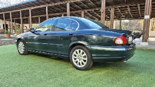 Foto 16 di 45: JAGUAR X-Type