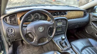 Foto 21 di 45: JAGUAR X-Type