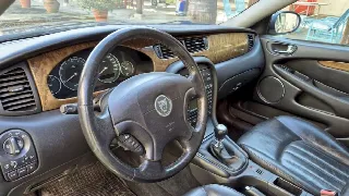Foto 19 di 45: JAGUAR X-Type