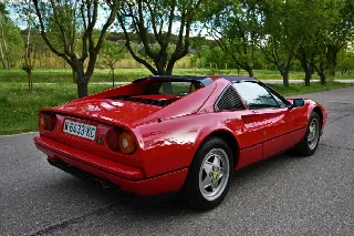 Foto 2 di 5: FERRARI 328(1985-1989) GTBi 