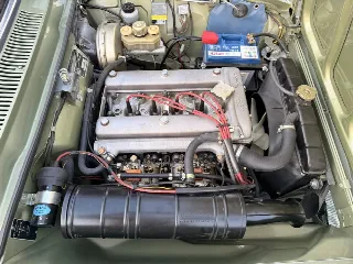 Foto 7 di 7: ALFA ROMEO GT 1300 Junior        