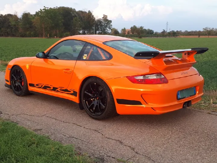 PORSCHE 911GT3
