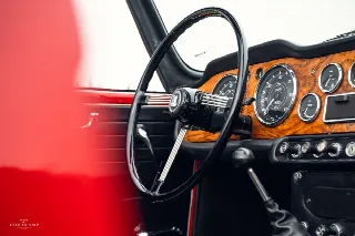 Foto 18 di 21: TRIUMPH TR4