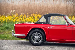 Foto 10 di 21: TRIUMPH TR4
