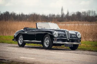 Foto 2 di 22: ALFA ROMEO 6C