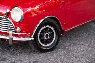 Foto 5 di 11: MORRIS Mini