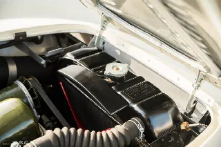 Foto 25 di 26: AUSTIN HEALEY 100/S
