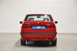Foto 5 di 37: Alfa Romeo 155 2.0i turbo 16V cat Q4 ASI ORO CRS a libretto