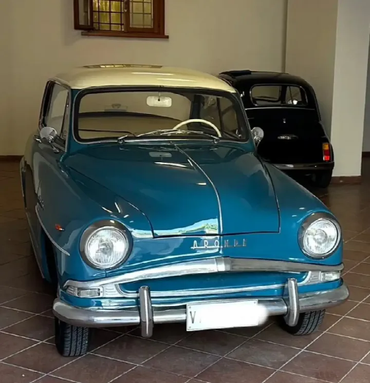SIMCA Aronde Grand Large 1300
