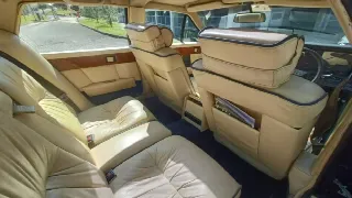 Foto 9 di 20: ASTON MARTIN Lagonda