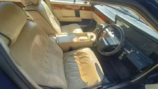 Foto 12 di 20: ASTON MARTIN Lagonda