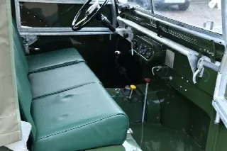 Foto 9 di 10: LAND ROVER Series One 80  