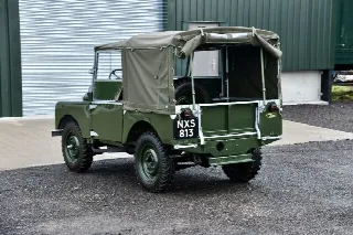 Foto 3 di 10: LAND ROVER Series One 80  