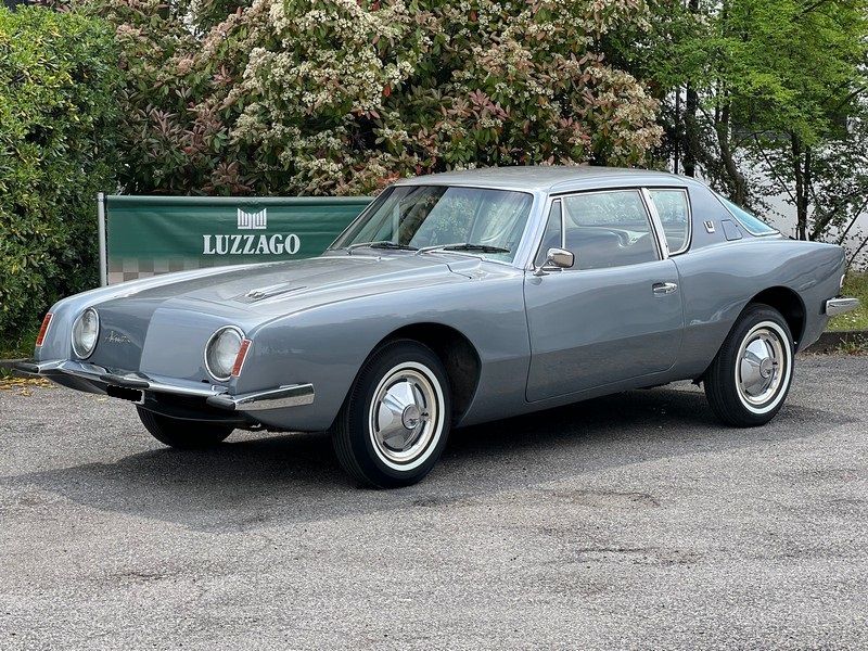 STUDEBAKER Avanti I    